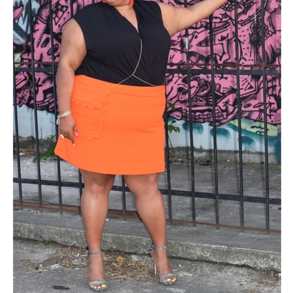 Delicious Orange Mini🦊🌺🍂 - Picture 2 of 8